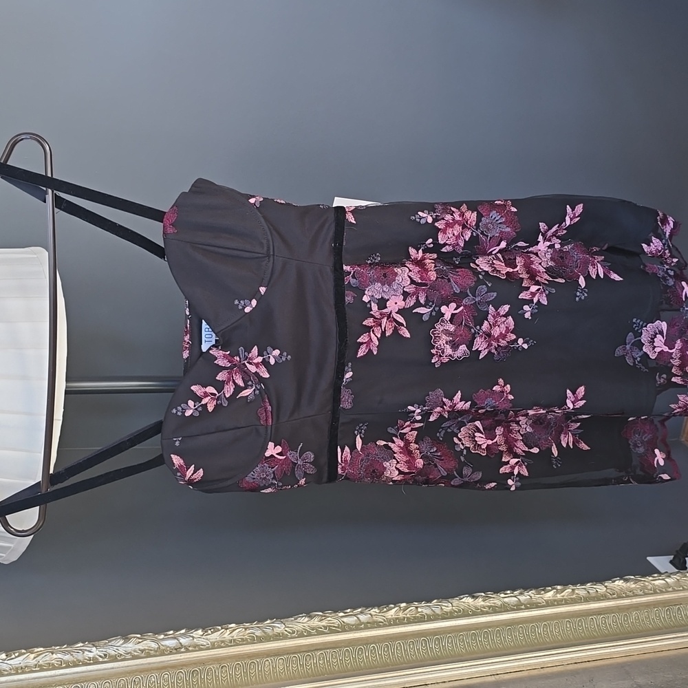 NWT TOBI Floral Black and Pink Mini Dress Embroidered Sz M
